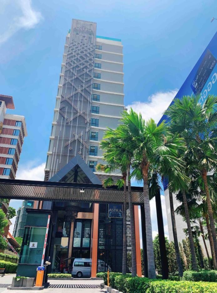 Luxury And Modern Condo In Central Chiang Mai - Astra Condo Екстериор снимка